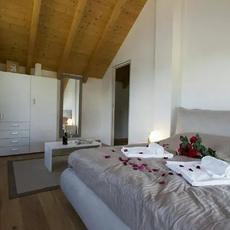 Lavanda House - Breathtaking View - Ferienhaus *